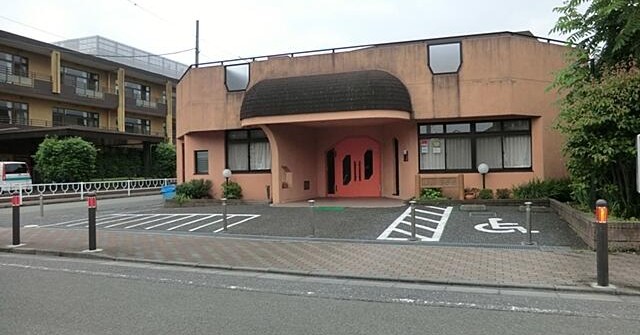 認定こども園モモ