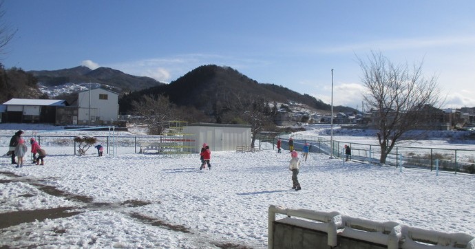 手代森保育園