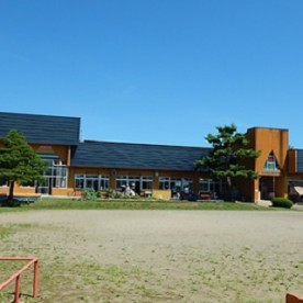 鳩岡崎保育園