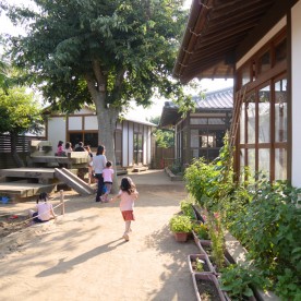 子どもの家野草舎