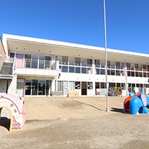 幼保連携型認定こども園はとり保育園の写真2