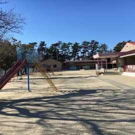東大高保育園