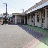 足立区立水神橋保育園の写真2