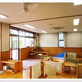 小岩みどり保育園の写真2