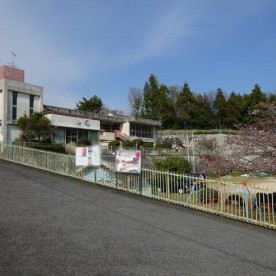 鳴川保育園