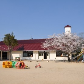 友和こどもの森保育園