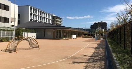 京都市立病院院内保育所　青いとり保育園