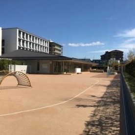 京都市立病院院内保育所　青いとり保育園