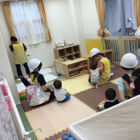 にじいろ保育園南田中の写真4