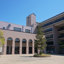 聖霊女子短期大学付属幼稚園・保育園