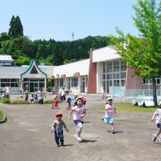 認定こども園かみこあに保育園