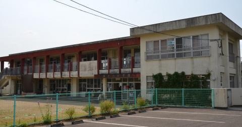 東出水保育園