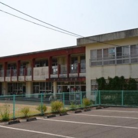 東出水保育園