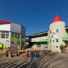 認定こども園　まみい・キッズこども園