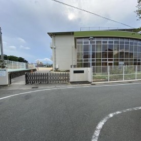有緝こども園の写真2
