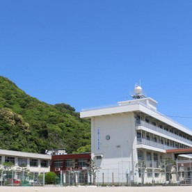 三里保育園
