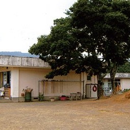 土居保育所