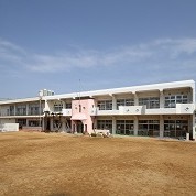 林こども園