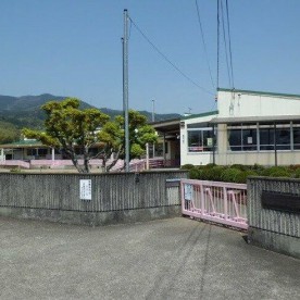 紀見幼稚園