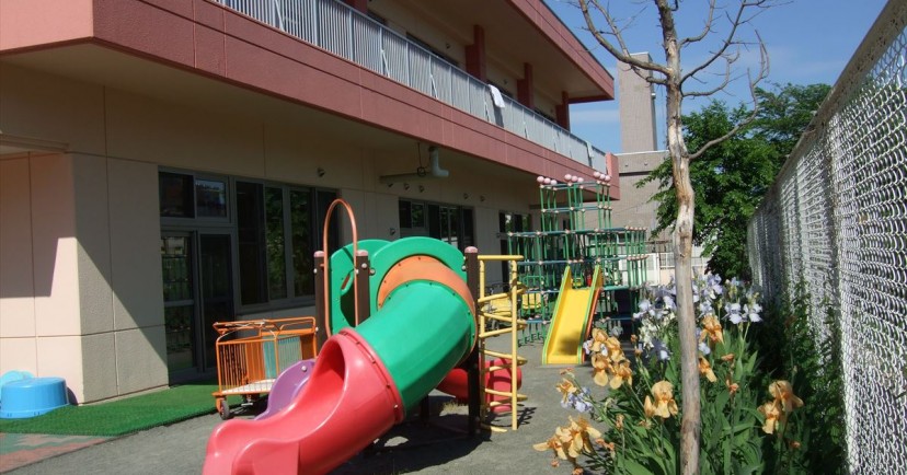 平岸興正保育園