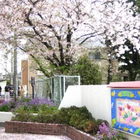伊丹市立伊丹幼稚園の写真1