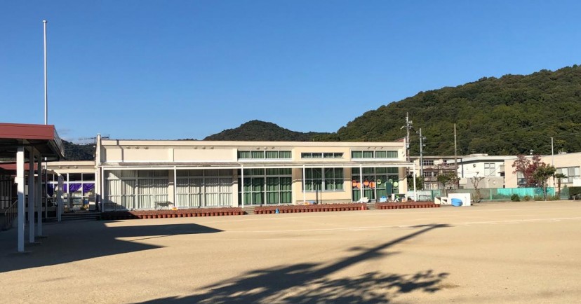 御崎幼稚園