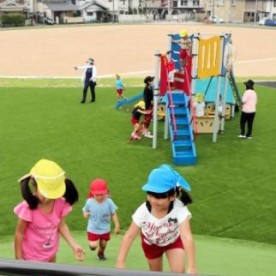 神部こども園