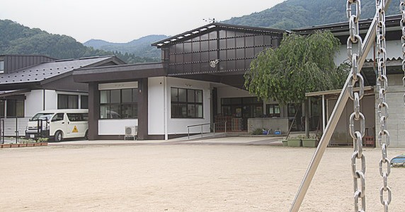 認定こども園童和こども園