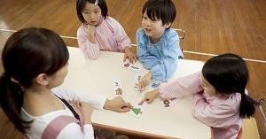 育正保育園