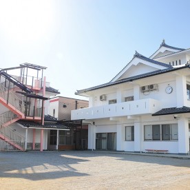 天理認定こども園カレス学園