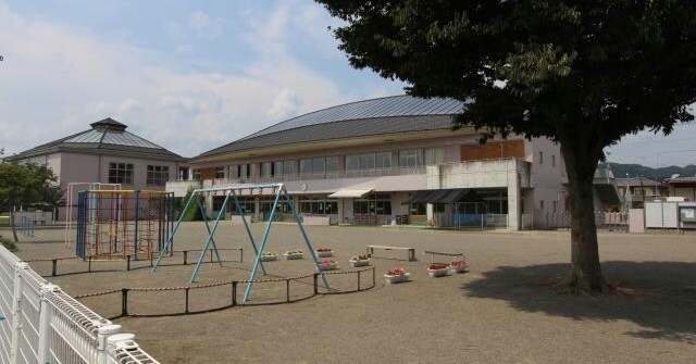 山川保育所