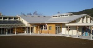 富県保育園