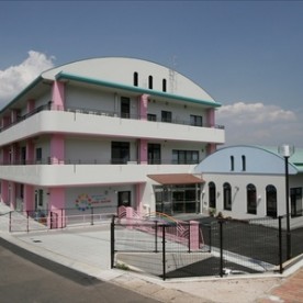 幼保連携型認定こども園　赤崎青い実幼児園