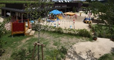こむかえこども園
