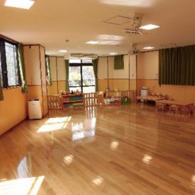 社会福祉法人　阪神長楽苑　優心保育園