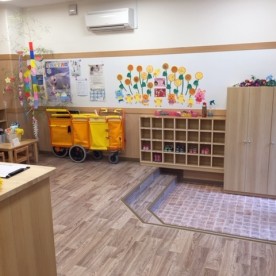 小規模保育園　のはらうた