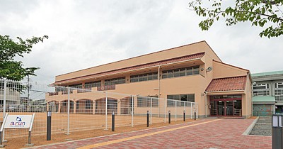 アルン西鳥取夢学舎