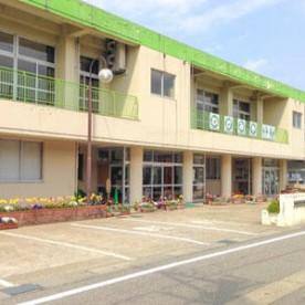 白山市立わかみや保育所の写真2