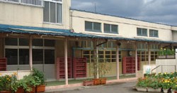 西幼稚園