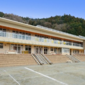 認定こども園芝川リズム