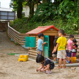 くわのみ荘事業所内保育所たんぽぽこどもえんの写真2