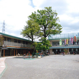 鶏鳴幼椎園