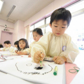 聖徳学園三田幼椎園の写真2