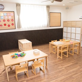 AIAI NURSERY 本八幡