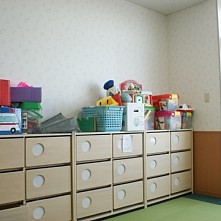草加市立病院 院内保育室すくすく