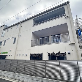 きゃんばす東新宿保育園