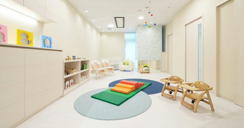 ポピンズナーサリースクールそら高輪ゲートウェイ駅前