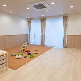 AIAI NURSERY 向ヶ丘遊園