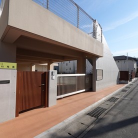 信証幼稚園の写真2