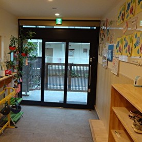 湘南クレヨン保育園 朝日町園の写真2